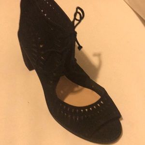 Black Vince Camuto lace up sandals